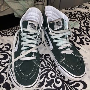 Hi-Top Dark Green Women’s Vans